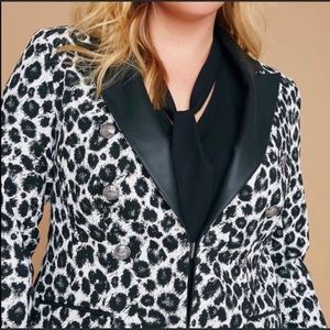 Black & White Animal Print Jacket w/Leather Collar